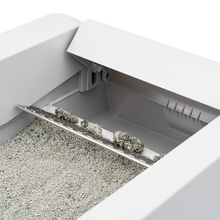 Load image into Gallery viewer, ScoopFree™ Clumping Self-Cleaning Litter Box
