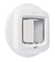 Load image into Gallery viewer, Installation Adaptor for Microchip Cat Flap &amp; Manual-Locking Cat Flap

